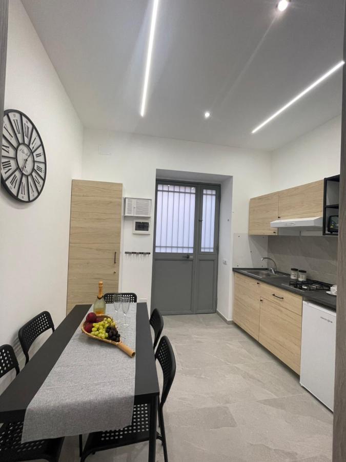 Ferienwohnung Il Vicolo Di Paola CTA Exterior foto